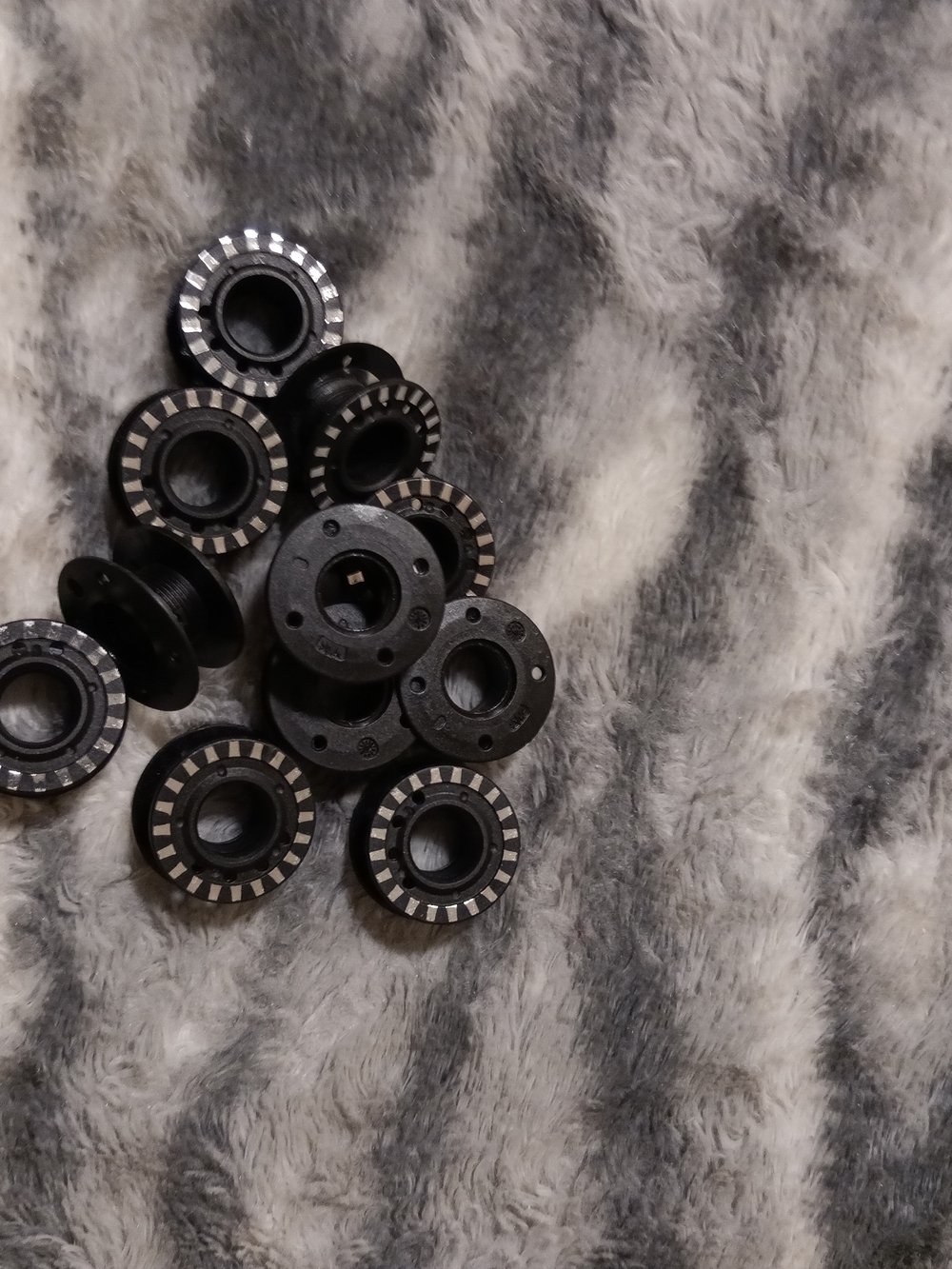 15 Genuine Bernina Jumbo Bobbins | Black Frame 4, 5, 7 & 9 Series Machine